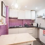 Ps Flats Apartment